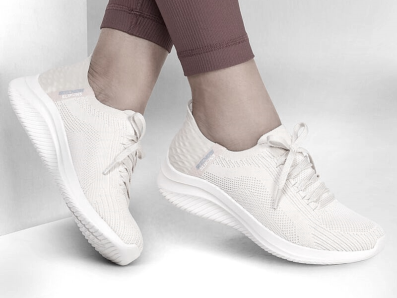 Skechers